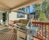 Renovated Ruidoso Cabin w/ Sierra Blanca View