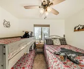 Renovated Ruidoso Cabin w/ Sierra Blanca View