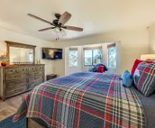 Renovated Ruidoso Cabin w/ Sierra Blanca View