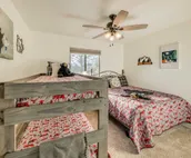 Renovated Ruidoso Cabin w/ Sierra Blanca View