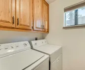 Renovated Ruidoso Cabin w/ Sierra Blanca View