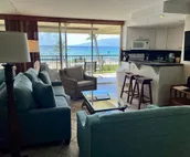 Dead center ocean views and indoor/outdoor living