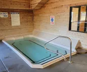 The Blue Ox on Gull. (Sleeps 17)