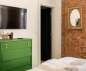 Central Urban Flat—Near the Best of Covington!
