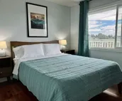 HILL HOUSE - City & Ocean Views, Downtown