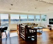 HILL HOUSE - City & Ocean Views, Downtown