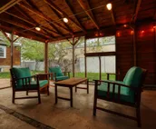 The Big Horn Homestead-2 Spacious Units,16+ guests