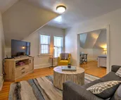 The Big Horn Homestead-2 Spacious Units,16+ guests
