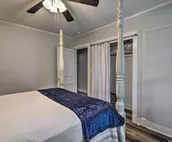 Cozy Blue Cottage in Starkville Near Dtwn!