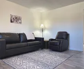 Downtown Cabin walking distance to Mentock Park