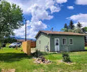 Downtown Cabin walking distance to Mentock Park