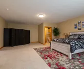 Luxury Log Cabin near SIU, Giant City, & Wineries