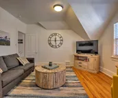 The Wild West Loft, 1 Minute to Historic Downtown