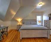 The Wild West Loft, 1 Minute to Historic Downtown