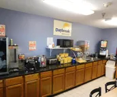Days Inn by Wyndham Lexington NE