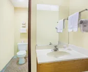 Days Inn by Wyndham Lexington NE
