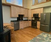 Eagle Peak Guesthouse