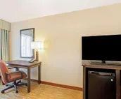 La Quinta by Wyndham Gillette