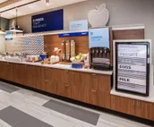 Holiday Inn Express & Suites Mitchell, an IHG Hotel