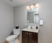 Park Pacific - Spacious DT Apts with Free Parking by Zencity