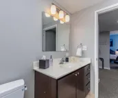 Park Pacific - Spacious DT Apts with Free Parking by Zencity