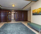 Park Pacific - Spacious DT Apts with Free Parking by Zencity