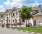 Super 8 by Wyndham Brookings