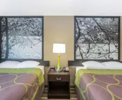 Super 8 by Wyndham Brookings