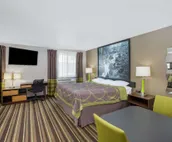 Super 8 by Wyndham Brookings