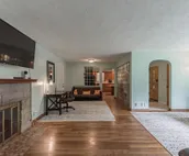 Quiet Comfy 2 BR Home In South Bend, Minutes From Notre Dame! Pet Friendly! home