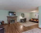 Quiet Comfy 2 BR Home In South Bend, Minutes From Notre Dame! Pet Friendly! home