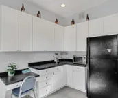 Adorable Victorian-era 3BR Home - Blocks to Lucas Oil Stadium! home