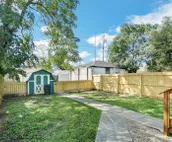 Adorable Victorian-era 3BR Home - Blocks to Lucas Oil Stadium! home
