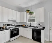 Adorable Victorian-era 3BR Home - Blocks to Lucas Oil Stadium! home