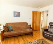 Eagle Peak Guesthouse