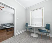 Historic HP 1BR with Fast Transit to UChicago & DT by Zen Rentals
