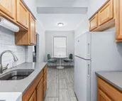 Historic HP 1BR with Fast Transit to UChicago & DT by Zen Rentals