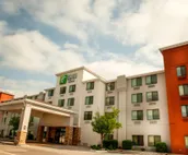 Holiday Inn Express Hotel & Suites Norfolk, an IHG Hotel