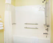 Days Inn by Wyndham Lexington NE