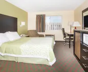 Days Inn by Wyndham Lexington NE