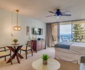 Royal Kahana 405