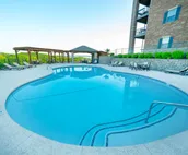 Majestic 204 - 2 BD | LAKE