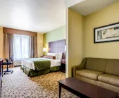 Cobblestone Hotel & Suites - McCook