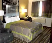 Super 8 by Wyndham Brookings