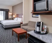 Holiday Inn Express Hotel & Suites York, an IHG Hotel