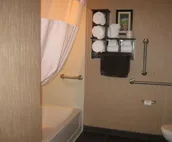 Little Missouri Inn & Suites New Town