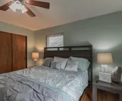 Quiet Comfy 2 BR Home In South Bend, Minutes From Notre Dame! Pet Friendly! home