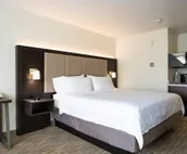 Holiday Inn Express Hotel & Suites Evanston, an IHG Hotel