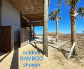 The Blue Crab - BAYFRONT! Private Pool - steps to the beach - kayaks and crab...