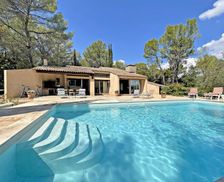 France Var Salernes vacation rental compare prices direct by owner 33509686